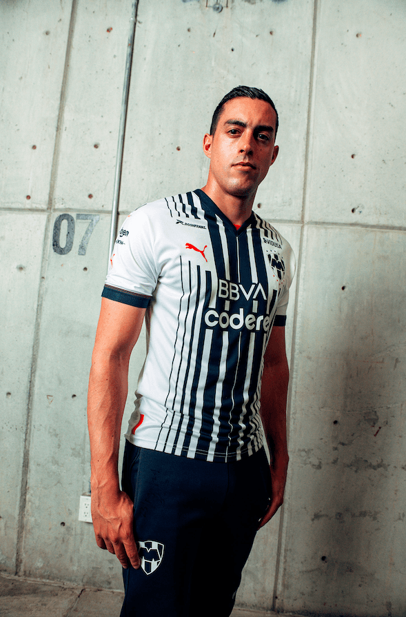 Nueva playera de Monterrey (Puma)