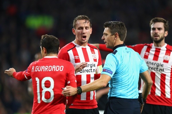 El neerlandés coincidió con diferentes futbolistas mexicanos (Foto: Getty)