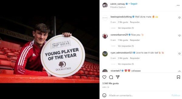 Ramsay y su premio. Instagram: @calvin_ramsay