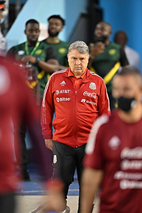 Tata Martino buscaría soluciones “afuera” de su base (Imago 7)