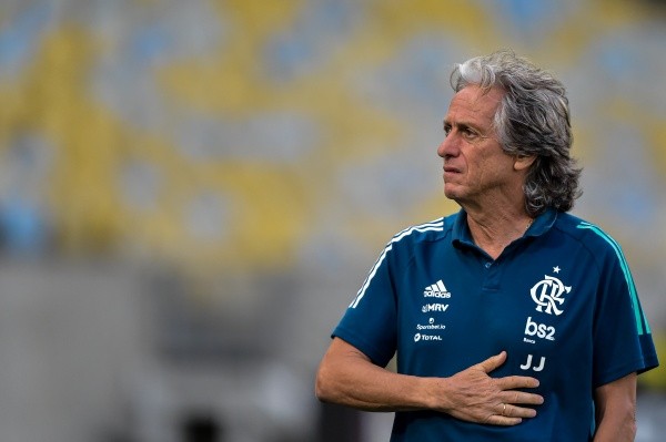 (Foto: Thiago Ribeiro/AGIF) Rodrigo Caio é cotado para time de Jorge Jesus
