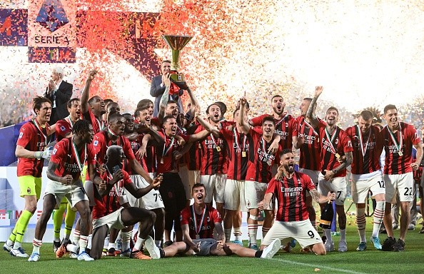 Festejo de Milan campeón de la Serie A. Getty.