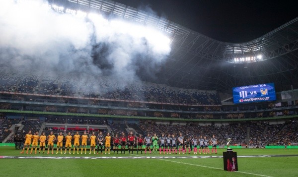 General view of the BBVA Stadium as players of Monterrey femenil and Tigres femenil pose prior the final first leg match between Monterrey and Tigres UANL as part of the Torneo Grita Mexico A21 Liga MX Femenil at BBVA Stadium on December 17, 2021 in Monterrey, Mexico. (Photo by Azael Rodriguez/Getty Images)