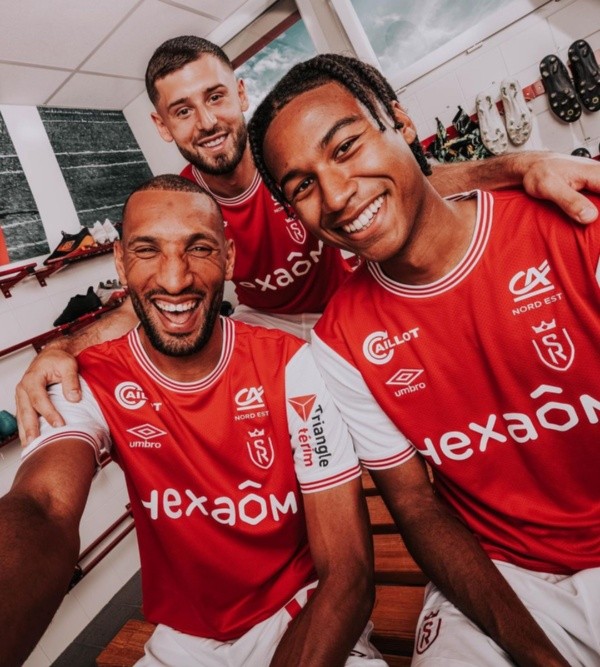 Nueva camiseta titular del Stade de Reims