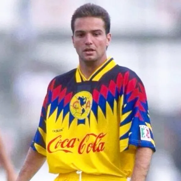 Luis García llegó al América desde el futbol español.