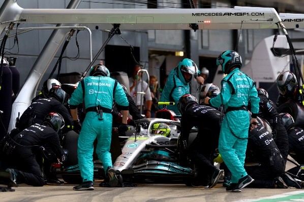 Mercedes, de &quot;sobrevivir&quot; a competir (Getty Images)