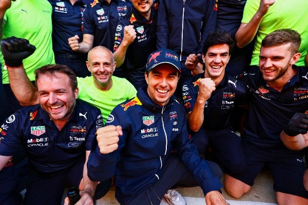 Red Bull debe dejar pelear a Checo por el título según Jo (Getty Images)