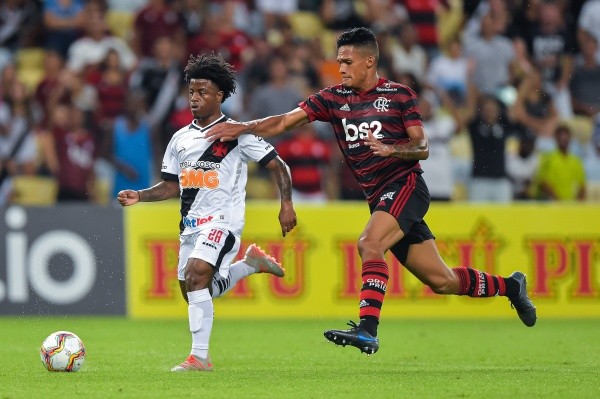 Foto: Thiago Ribeiro/AGIF - Rafael Santos está no radar do Moreirense-POR