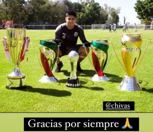 Chofis López se acordó de Chivas. (@eduardolopezchofis)