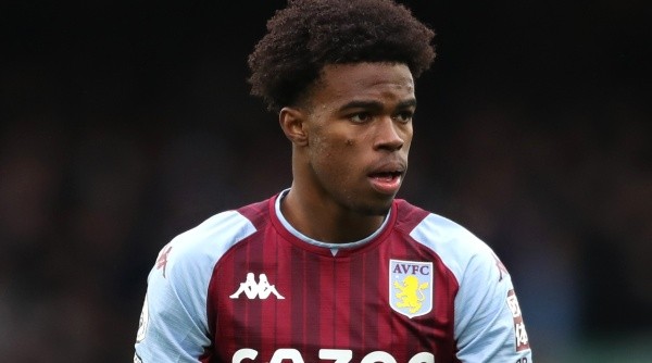 Carney Chukwuemeka, mediocampista de Aston Villa