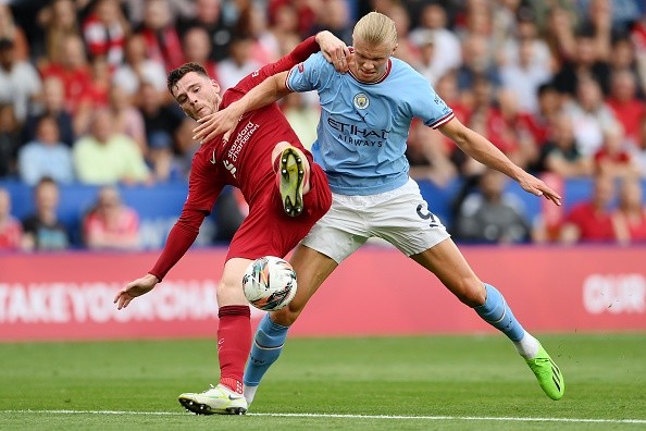 Haaland en acción de juego entre City y Liverpool. Getty.