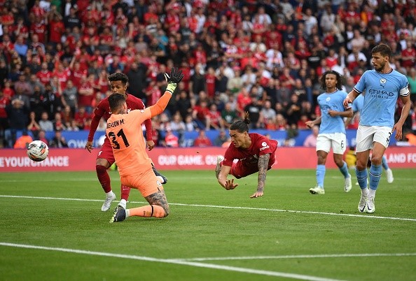 Gesto técnico de Núñez para el gol. Getty.