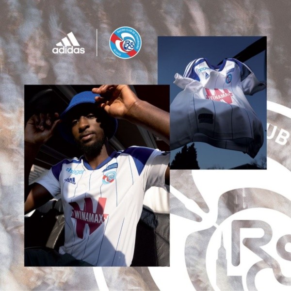 Segunda camiseta de Racing de Estrasburgo para la temporada 2022-23