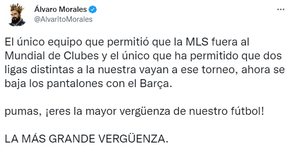 Álvaro Morales contra Pumas en Twitter.
