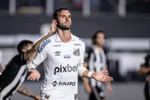Agif/Raul Baretta - Léo Baptistão pode estar de saída do Santos