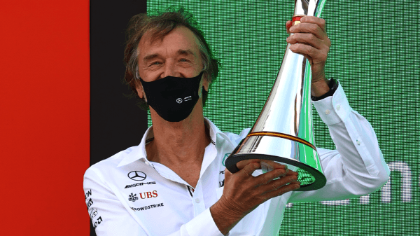 Además de ser CEO de Ineos, Jim Ratcliffe incursiona en el deporte y es el socio principal de Mercedes en la F1 (Foto: Getty Images) 