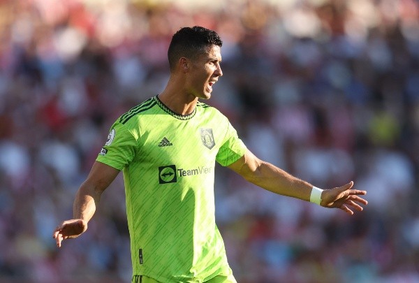 Cristiano Ronaldo con los colores del Dortmund en Manchester