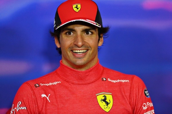 Carlos Sainz se ve peleando el título de F1 (Getty Images)