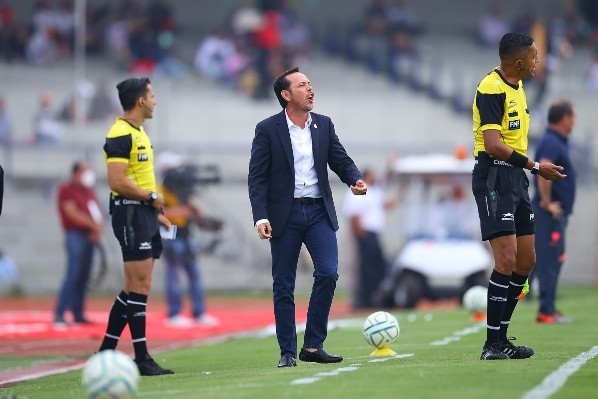 Eduardo Fentanes platicó en la previa de Santos vs. Tijuana (Imago 7)