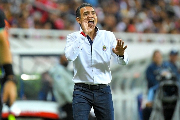 Ricardo Cadena, ilusionado tras volver a ganar con Chivas (Imago 7)