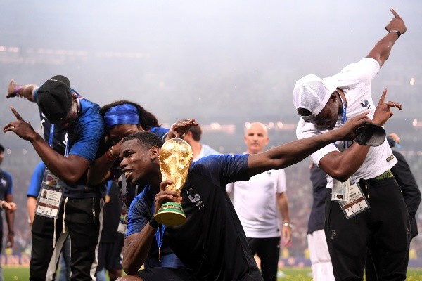 Paul Pogba con sus hermanos Mathias y Florentin