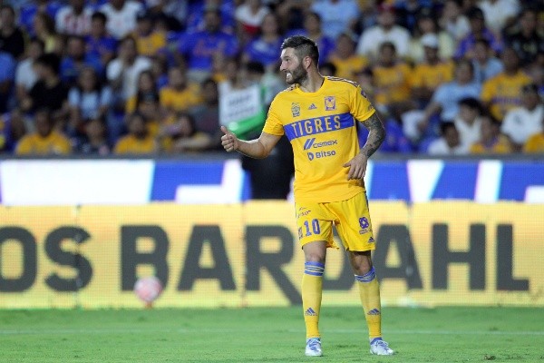 Tigres terminó con varios tocados vs. Necaxa (Imago 7)