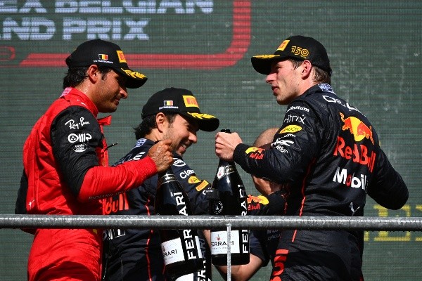 Carlos Sainz, el único Ferrari en el podio en Bélgica (Getty Images)