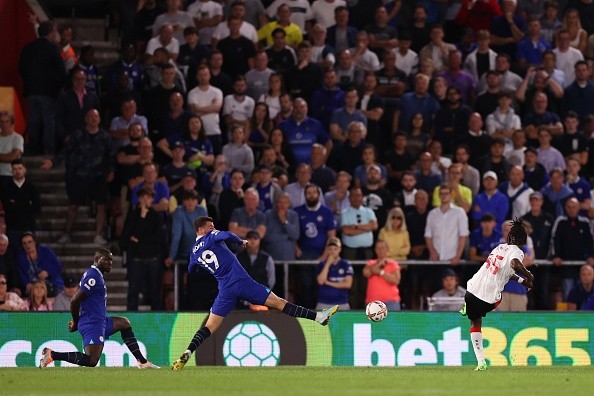 Momento del gol de Lavia. Getty.