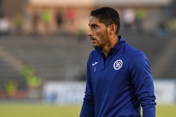 Chuy Corona se irá de Cruz Azul en julio del 2023 (Imago 7)