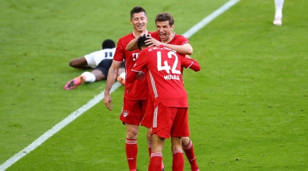 Musiala y Bayern Múnich se reencontrarán con Lewandowski (Getty Images)