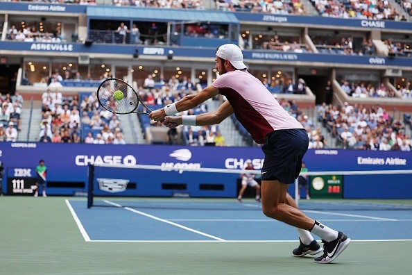 Una de las acciones entre Rudd y Khachanov. Getty.
