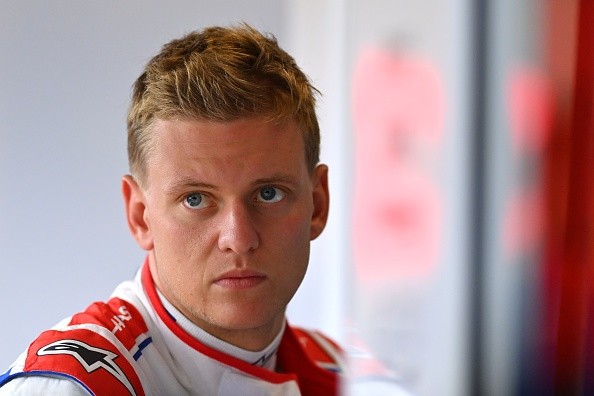 Mick Schumacher é um dos pilotos confirmados para o teste. 
    Créditos: Dan Mullan/Getty Images