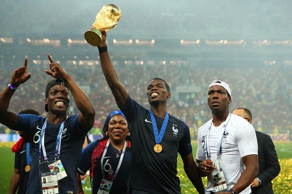 Familia Pogba en Rusia 2018. Getty.