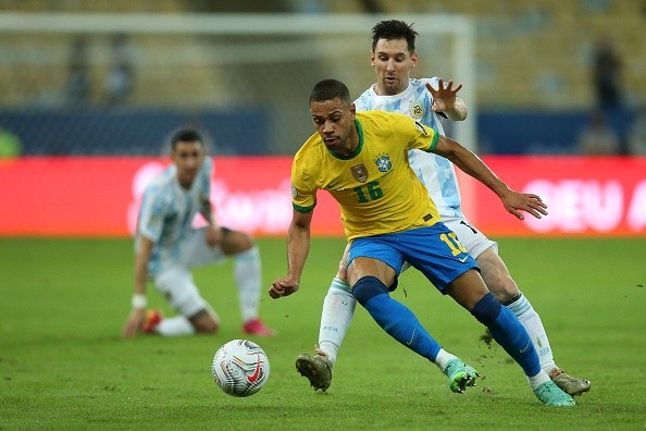 Renan Lodi en la final de la Copa América 2021. Getty.