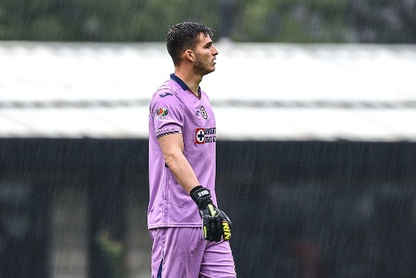 Sebastián Jurado no levanta cabeza (Imago 7)