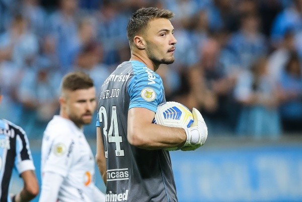 Mercado Da Bola - 📰💰 O goleiro Brenno está deixando o Grêmio