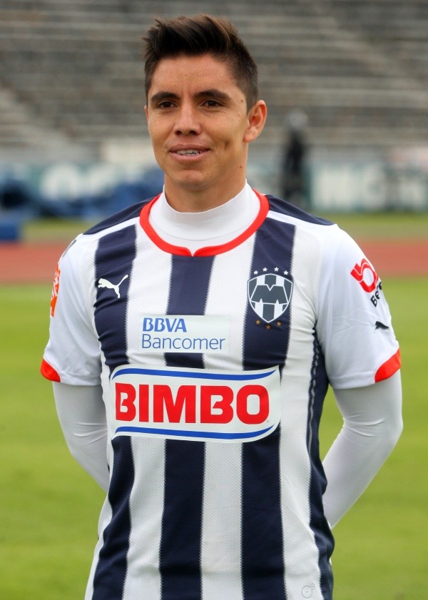 Efraín Velarde con los colores de Monterrey en 2015 (Imago 7)