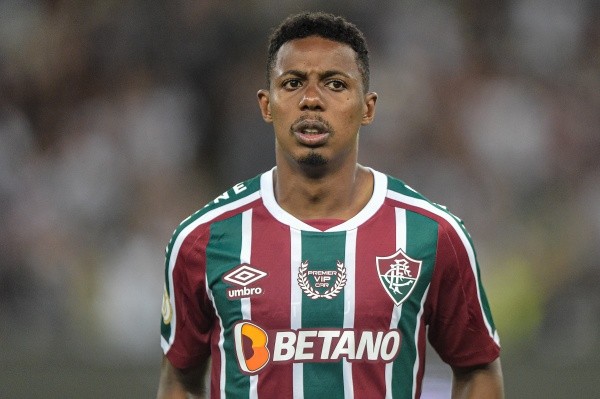 Wellington tem contrato com o Fluminense até dezembro (Foto: Thiago Ribeiro/AGIF)