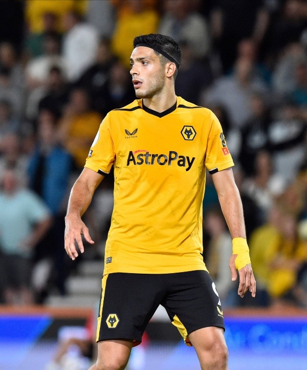 Raúl Jiménez priorizará el Mundial a su salud (Imago)