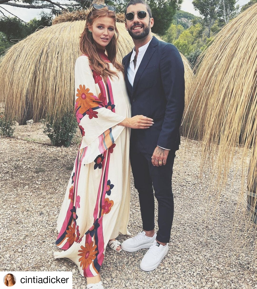 Cintia Dicker abre o jogo sobre relação íntima com Pedro Scooby após gravidez. Imagem: Reprodução/Instagram oficial da modelo.