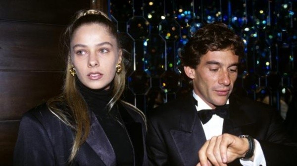 Antes del trágico accidente que le quitó la vida, Senna estaba en pareja con la modelo Adriane Galisteu (Getty Images)