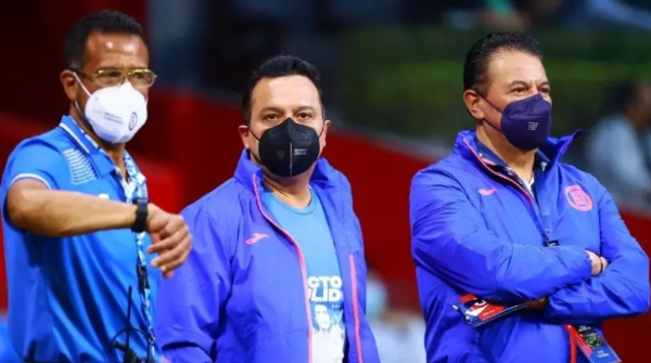 La directiva pareciera querer borrar todo rastro de Ordiales (Imago 7)