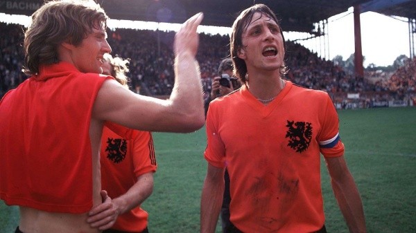 Cruyff y un equipo para el recuerdo, pero que no podría en la final de 1974 ante Alemania (Fútbol Retro)