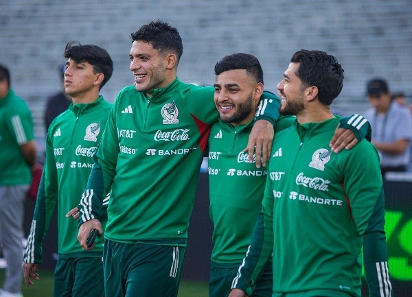 Raúl Jiménez con los colores de la Selección Mexicana (Imago)