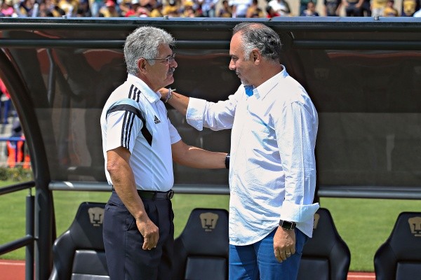 Sigue el suspenso en el arribo de Ricardo Ferretti y Guillermo Vázquez a Pumas. Imago7