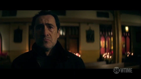 let the right one in demian bichir paramount 