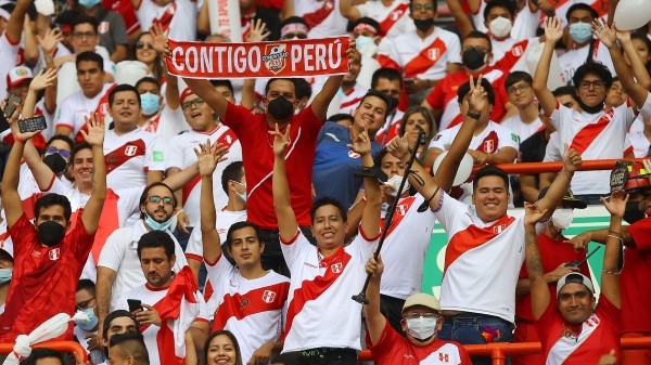 Los peruanos son fieles a su selección y la acompañan a todos lados, como lo demostraron en el Repechaje mundialista (Getty Images)