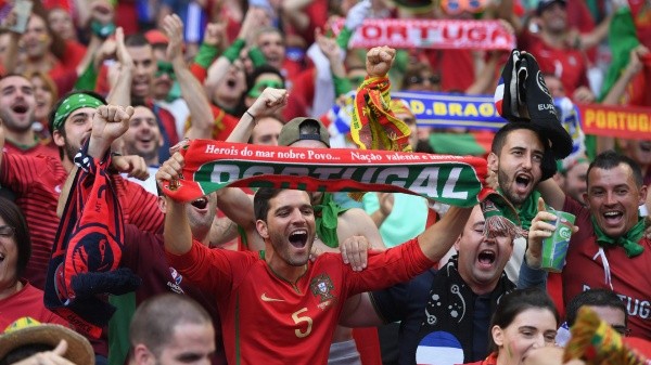 La alegría portuguesa por un equipo que ahora aparece entre los candidatos (Getty Images)