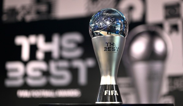 El galardón del The Best (Foto: Getty Images)