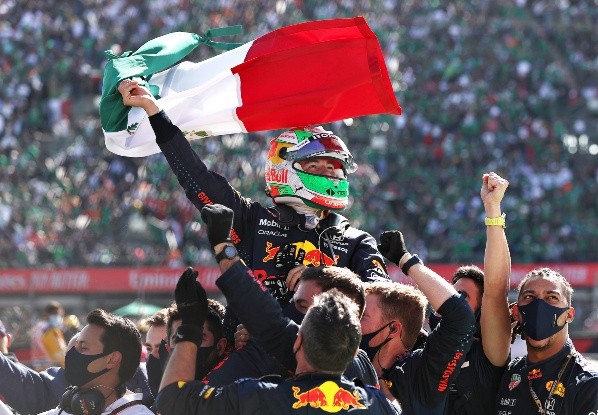 Checo Pérez lucha por el subcampeonato de la temporada 2022 de la F1 (Foto: Getty Images)